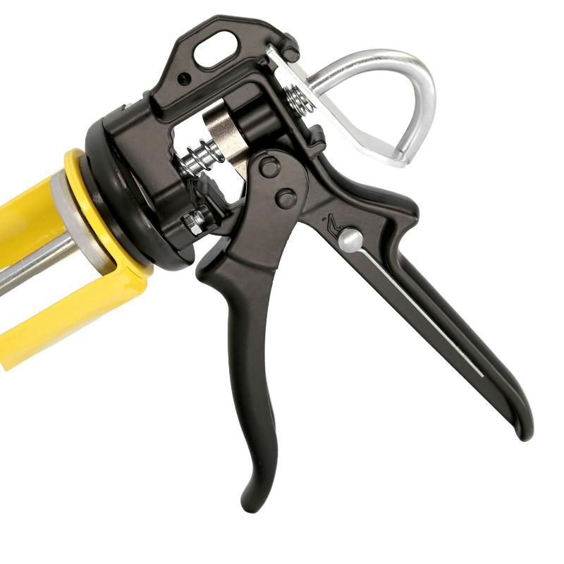 Pistolet silicone