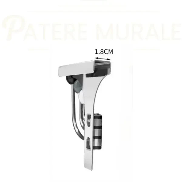 Porte manteau dessus porte