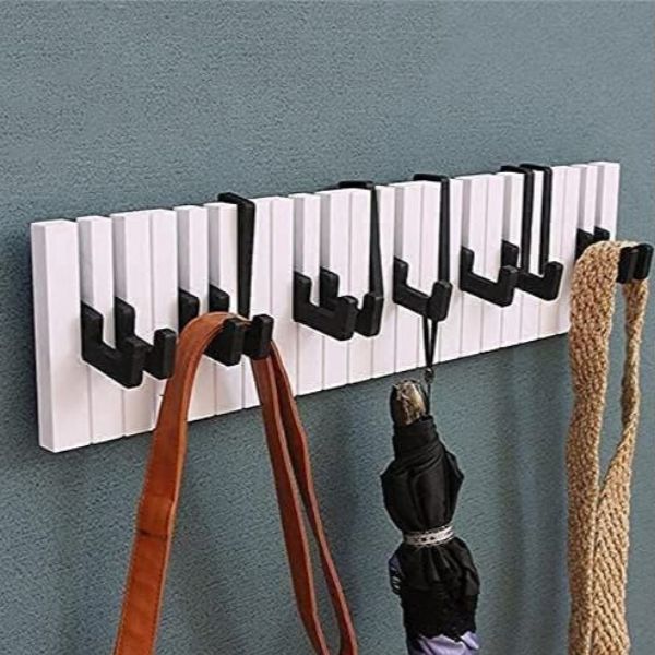 Porte manteau chambre blanc et noir