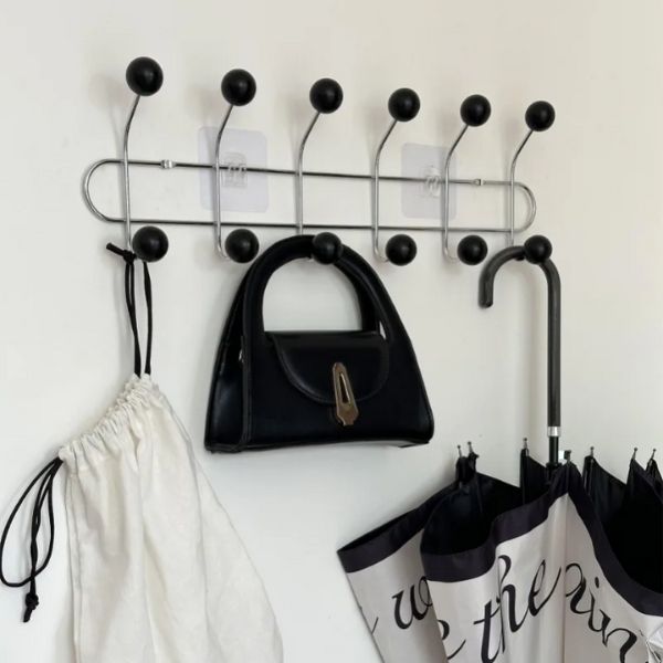 Porte manteau vintage boules noires 6