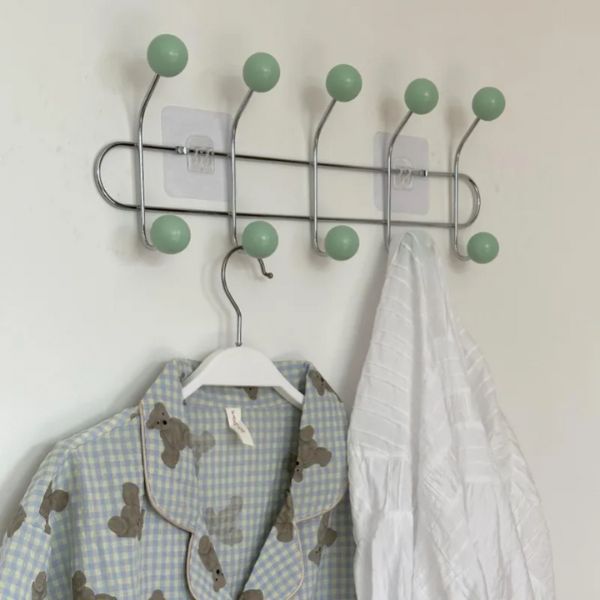 Porte manteau vintage boules vertes 5
