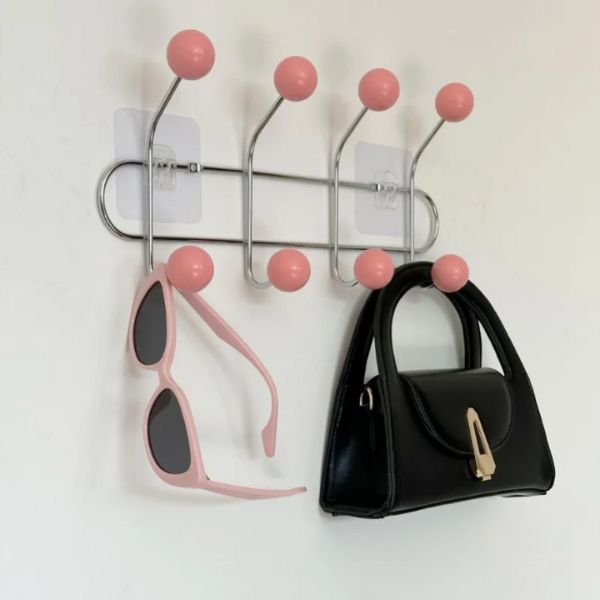 Porte manteau vintage boules roses