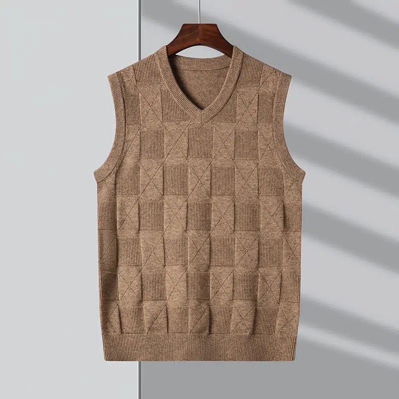 Pull sans manche col v