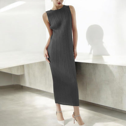 Robe longue plissée grise