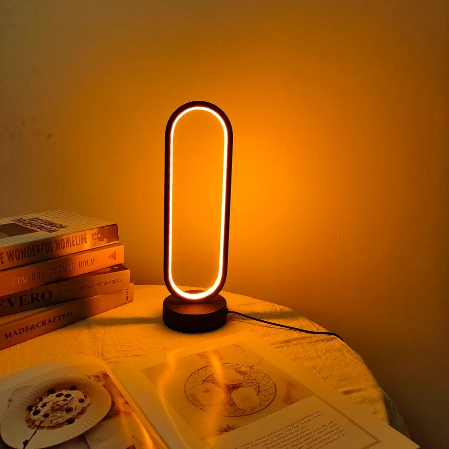 Lampe de Chevet Ovale LED Tricolore Moderne