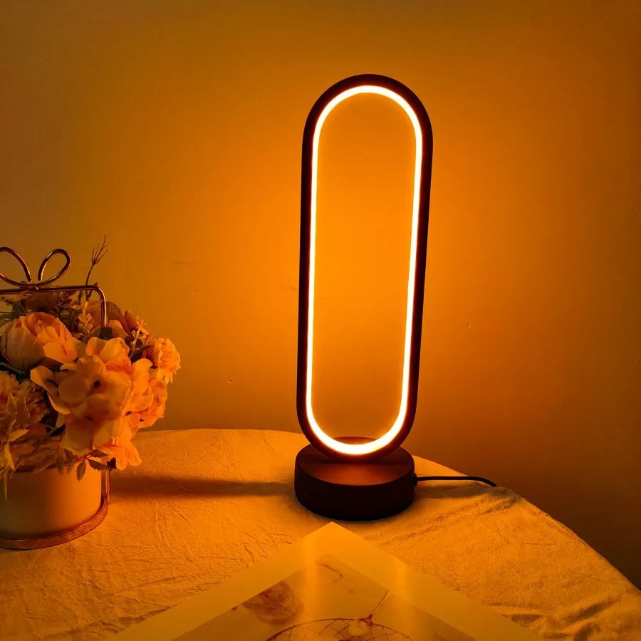 Lampe de Chevet Ovale LED Tricolore Moderne