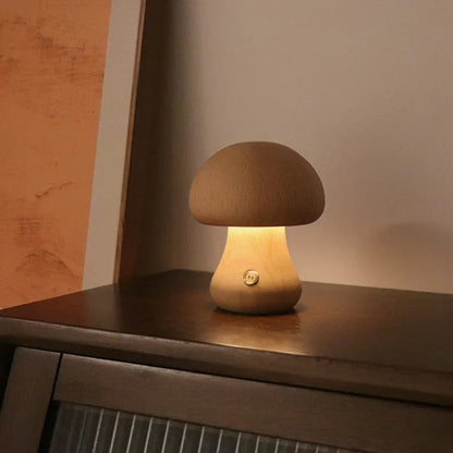 MushLume | Lampe en bois de champignon mystique