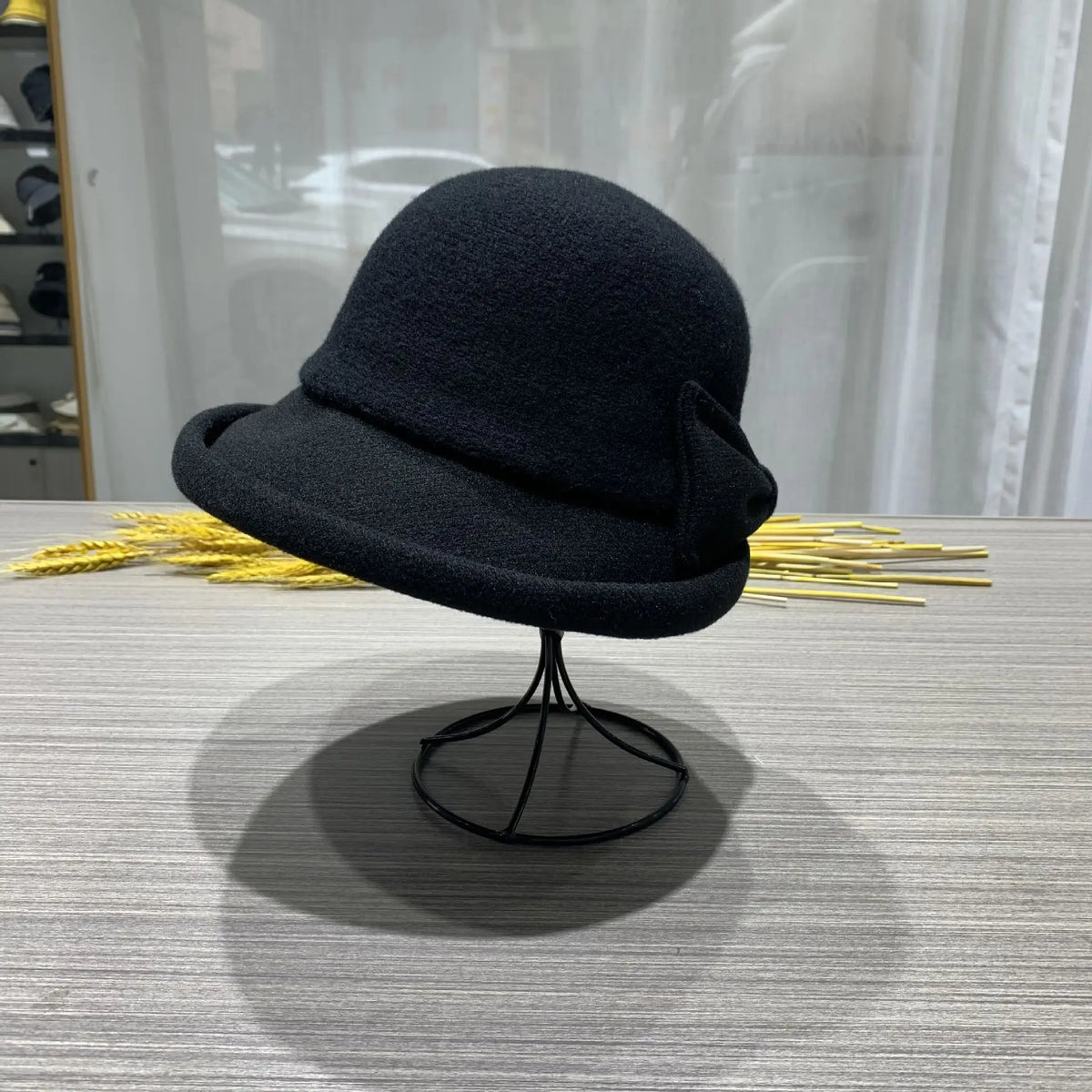 Le Godfather | Chapeau melon en fourrure de lapin grise – Agnoulita Hats Le Godfather | Chapeau melon en fourrure de lapin grise – Agnoulita Hats