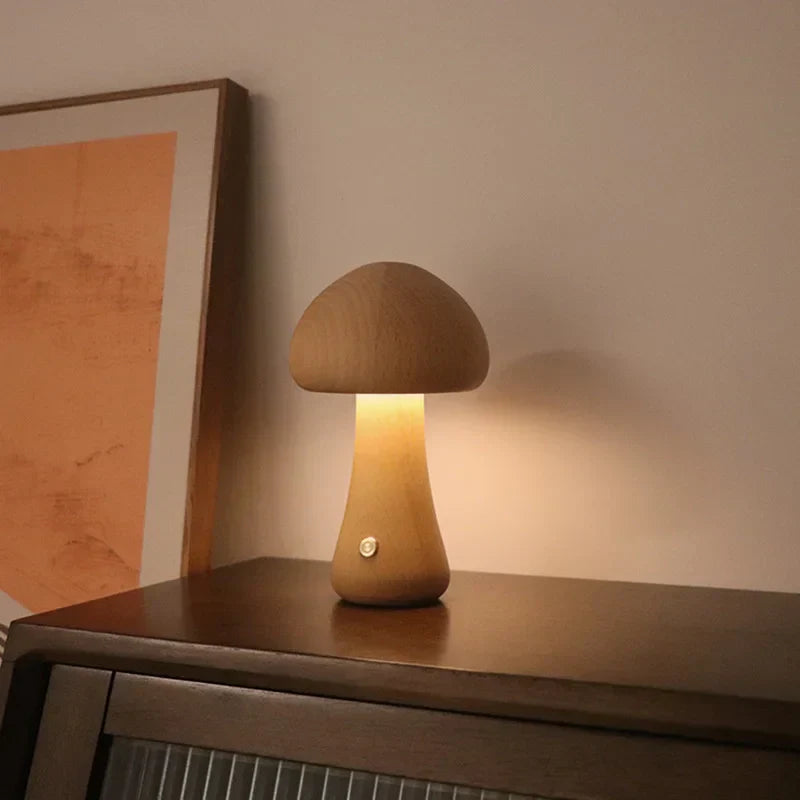MushLume | Lampe en bois de champignon mystique