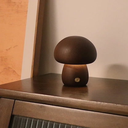 MushLume | Lampe en bois de champignon mystique