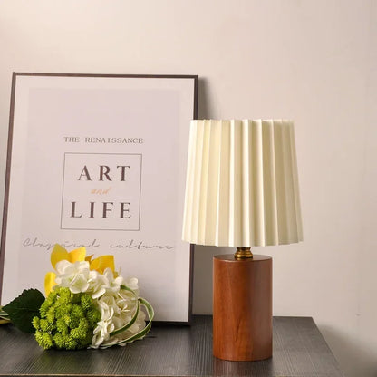 Lampe de Chevet Nordique Plissée en Bois