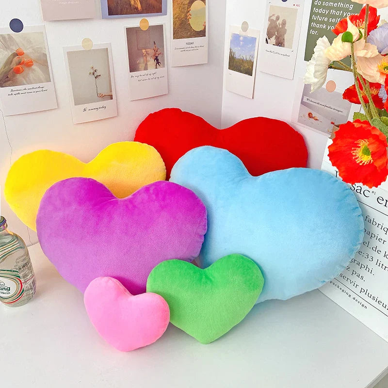 Coussin coeur fourrure