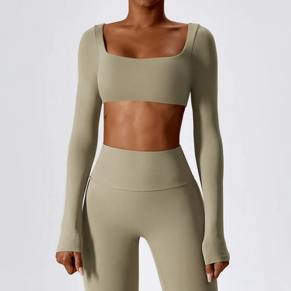Femme crop top running