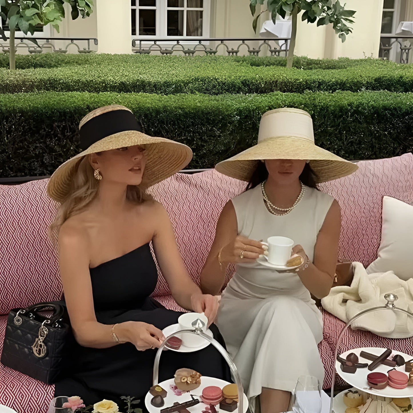 Chapeau de Paille – GrandLarge Élégance