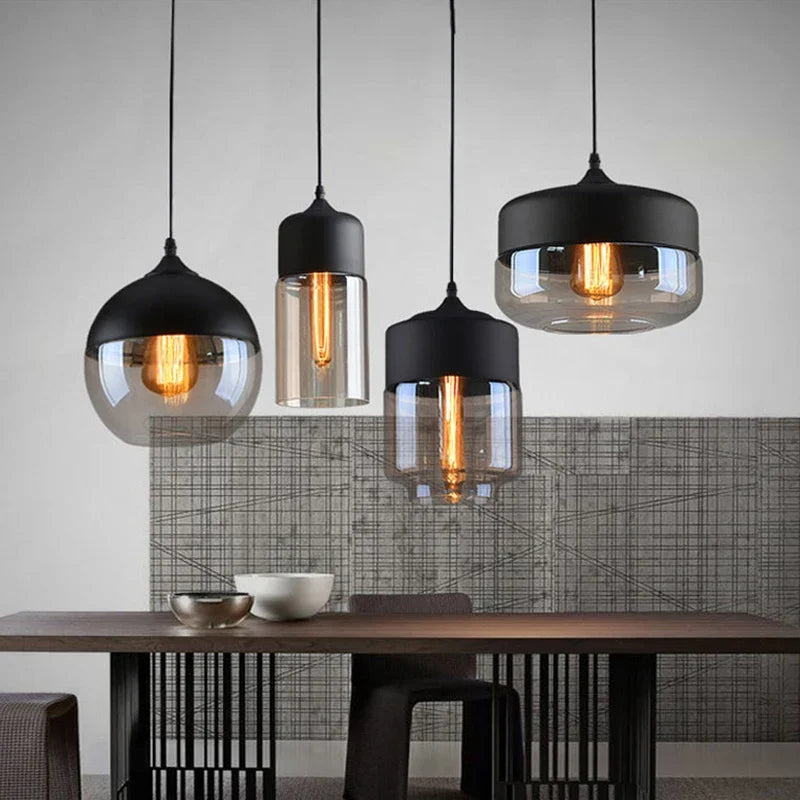 Suspension Noire avec Verre Ambré