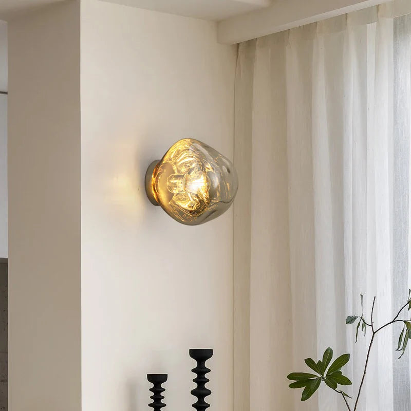 Applique lava ball design