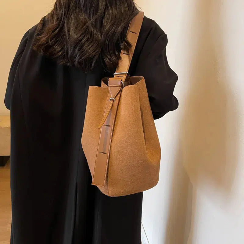 Sac paquetage cuir grainé