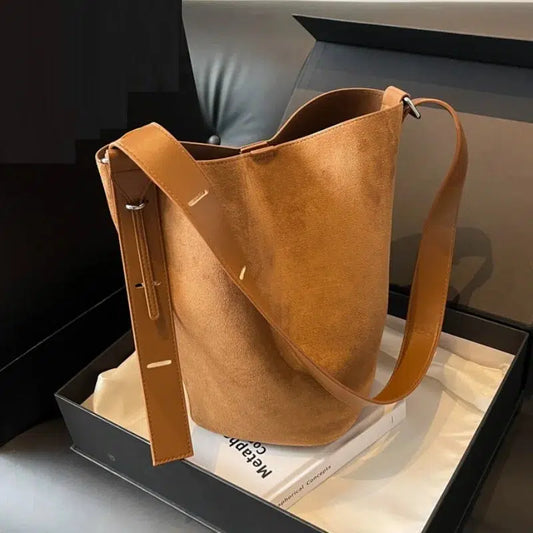 Sac paquetage cuir grainé