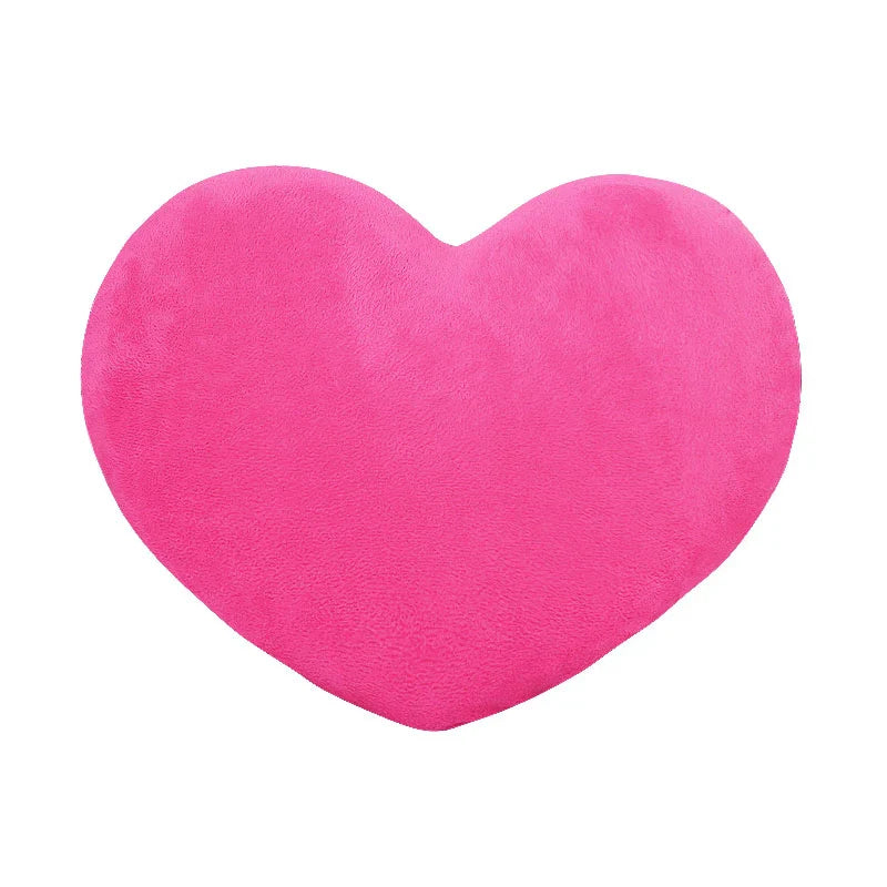 Coussin coeur fourrure