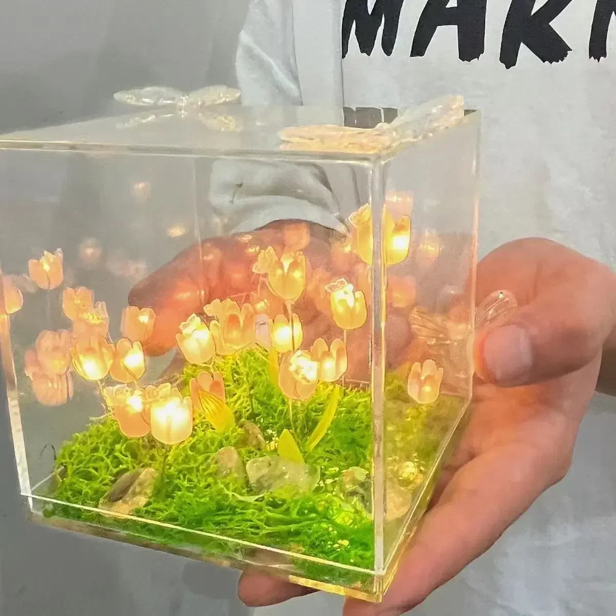 Lampe de Chevet Miroir LED 3D Tulipe Coloré