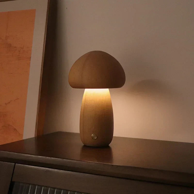 MushLume | Lampe en bois de champignon mystique