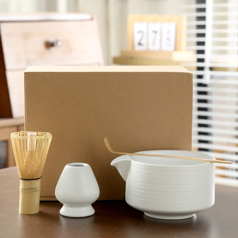 Set Matcha Japonais 4 Pièces – Bol, Fouet & Support