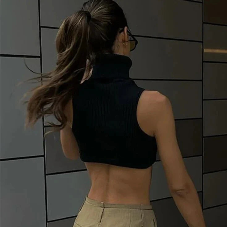 Crop top col roulé sans manche