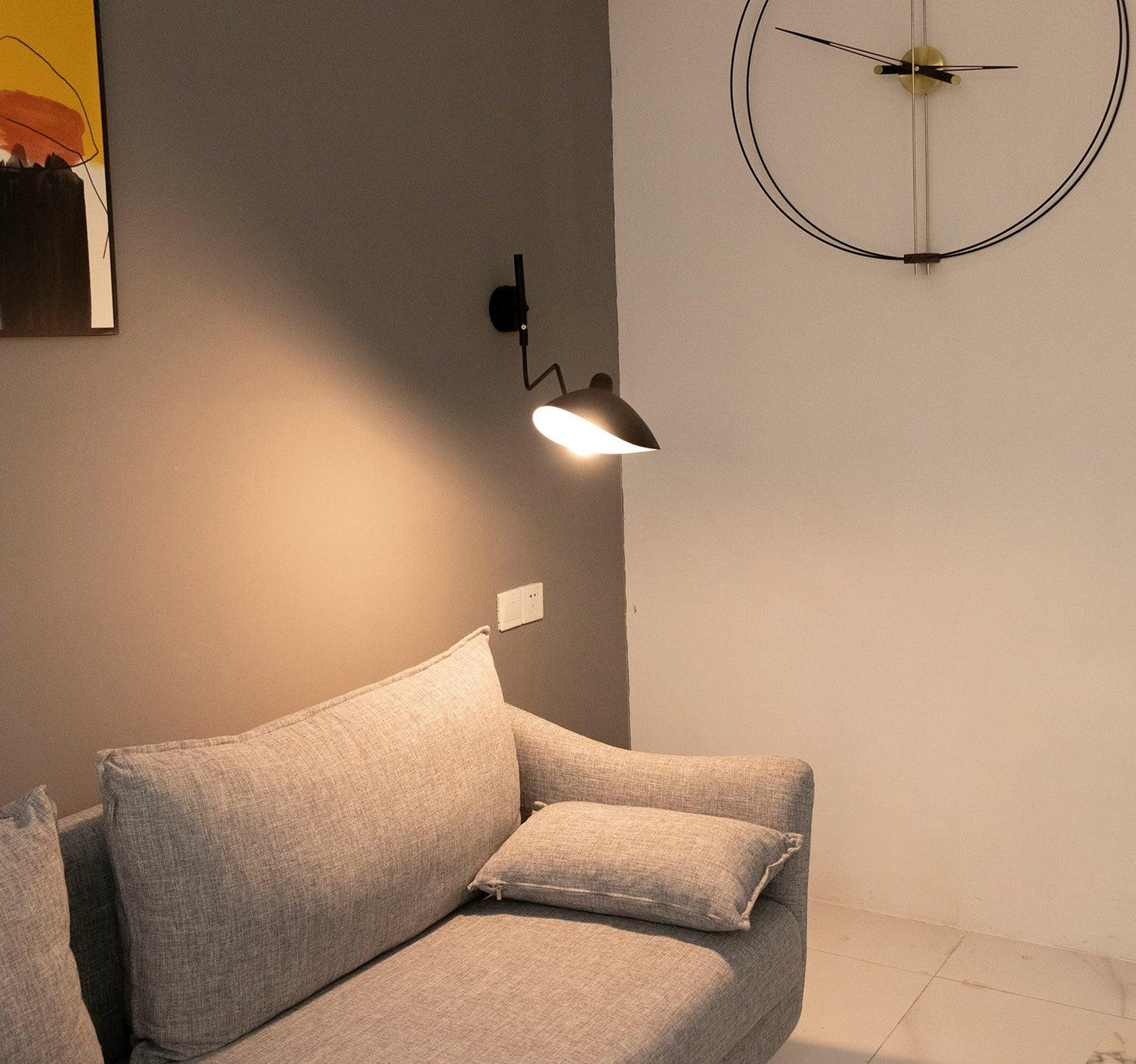 Applique Murale à Bras Unique Mouille-Inspirée – Design Moderne et Flexible
