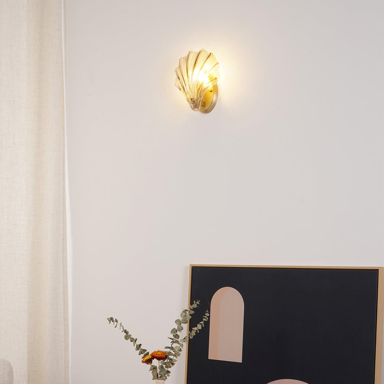 Applique Murale Design Coquillage en Laiton et Verre – Lampe LED Moderne
