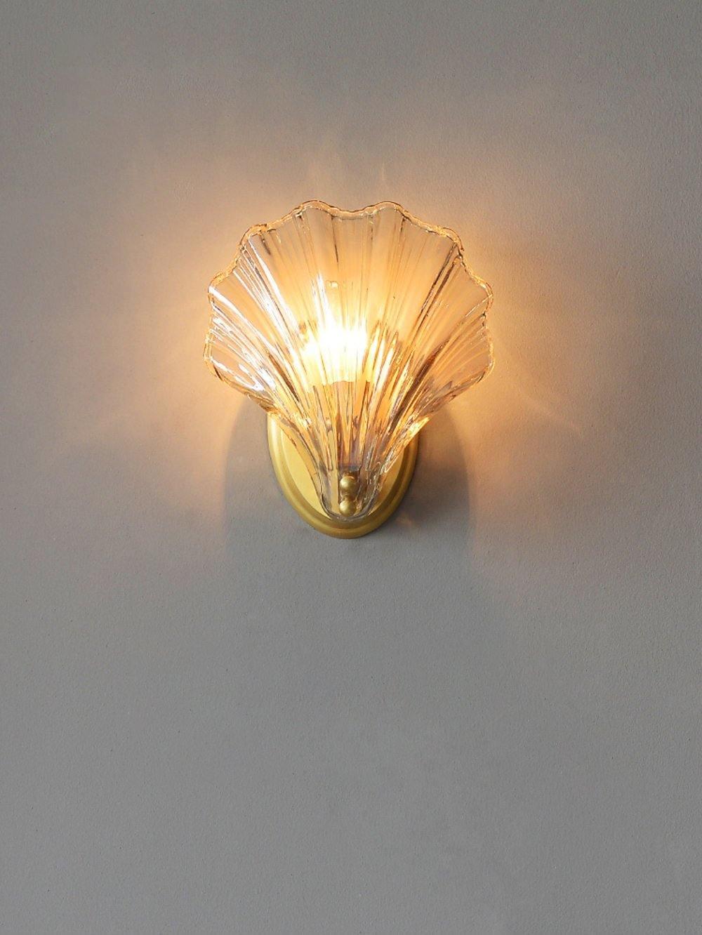 Applique Murale Design Coquillage en Laiton et Verre – Lampe LED Moderne
