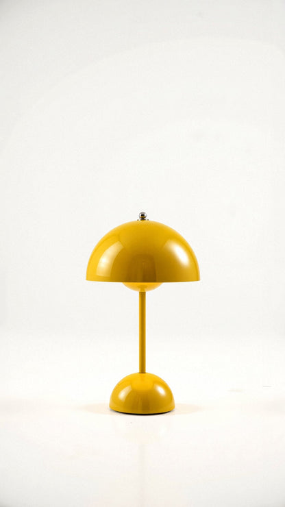 Lampe de Table Élégante et Moderne - Éclairage Ajustable et Raffiné