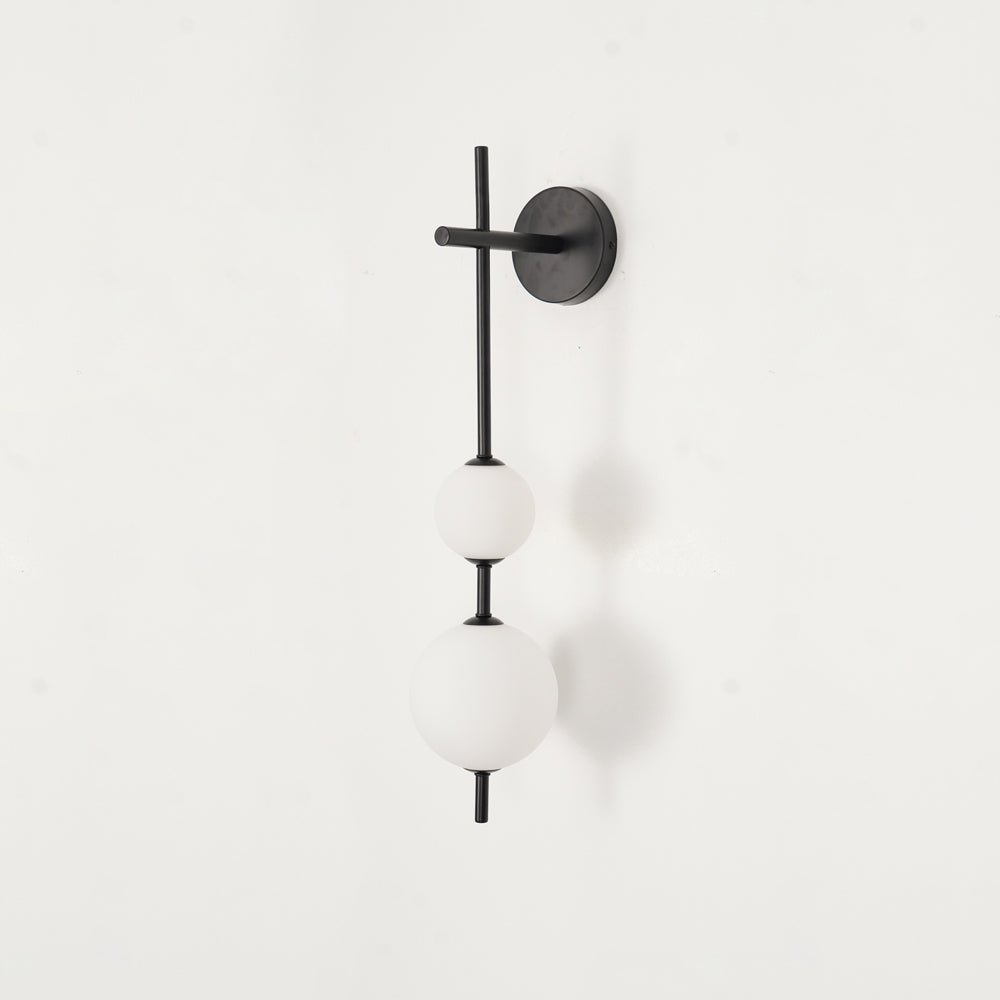 Applique Murale Verticale en Globe de Verre – Éclairage Élégant et Moderne
