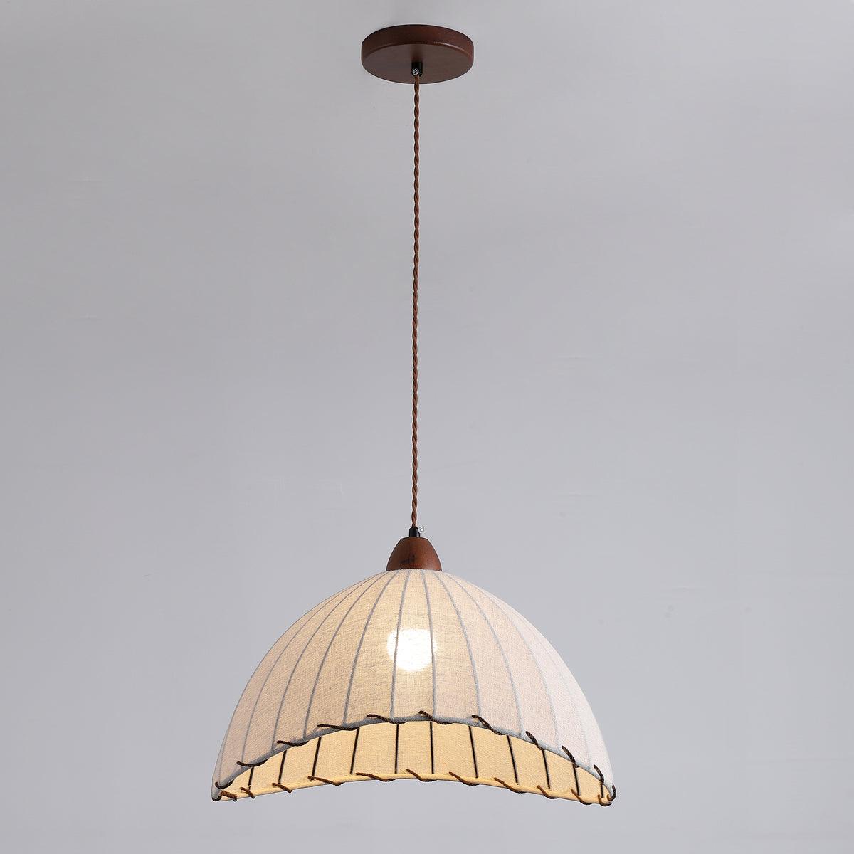 Suspension Bois et Tissu – Équilibre Naturel entre Élégance et Confort