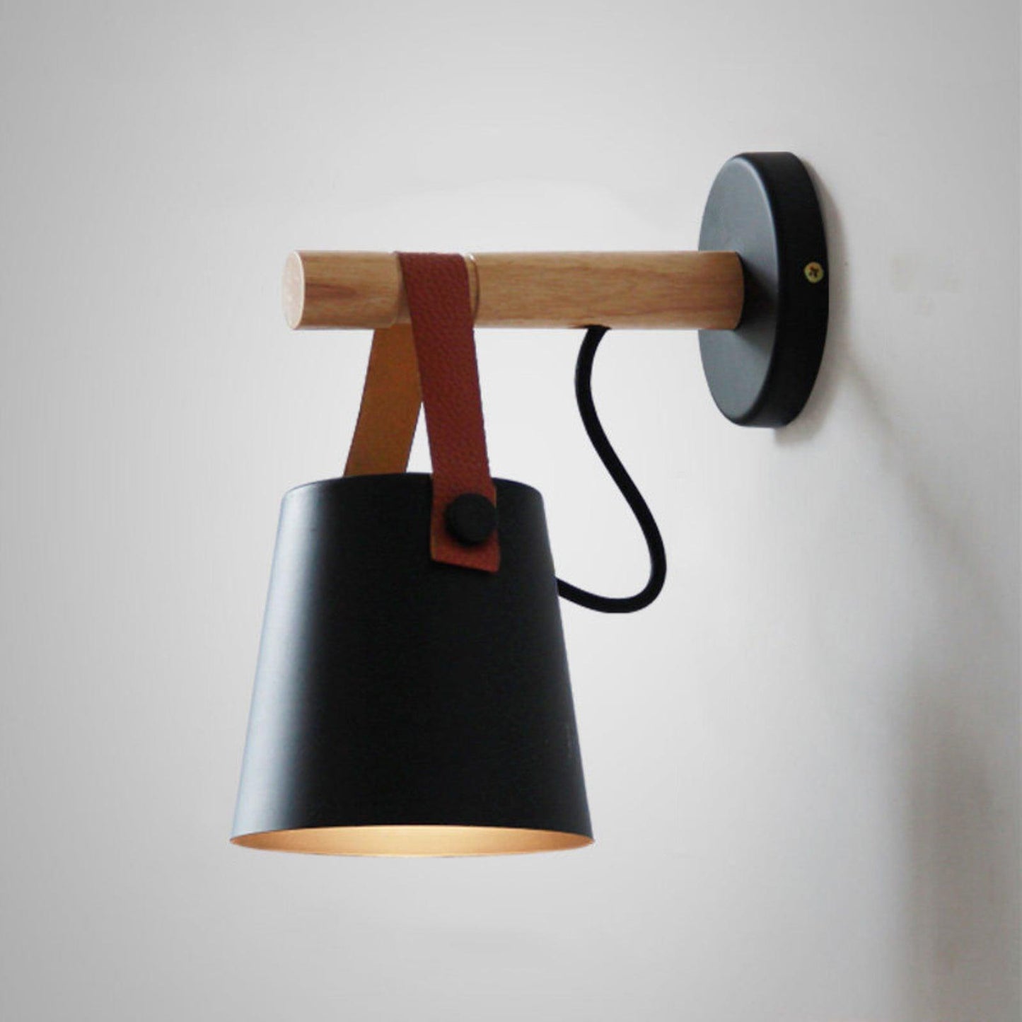 Applique Murale Scandinave en Bois et Cuir – Design Élégant avec Lumière LED Efficace