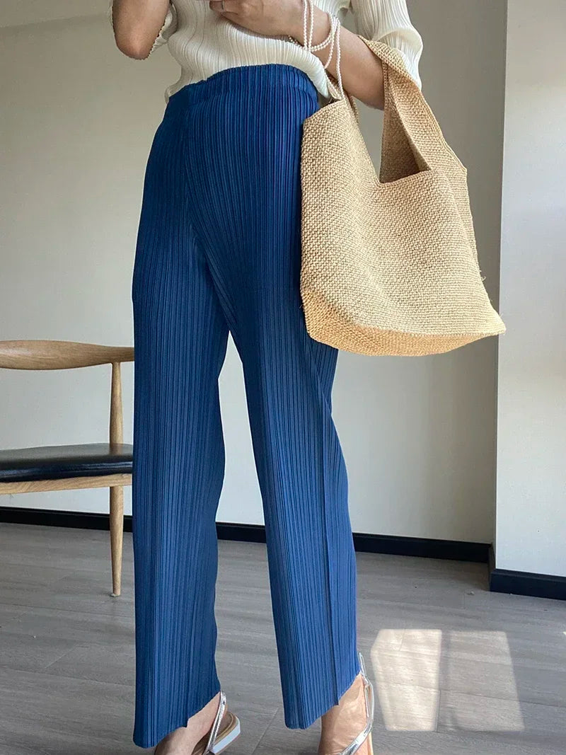 Pantalon plissé bleu marine