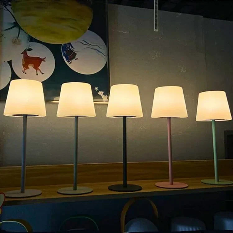 Lampe de Table LED Sans Fil – Lampe Moderne Portable avec 16 Couleurs et Éclairage Ambiance
