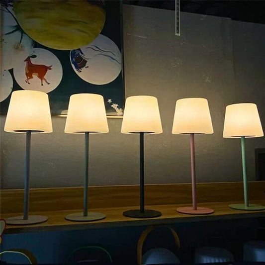 Lampe de Table LED Sans Fil – Lampe Moderne Portable avec 16 Couleurs et Éclairage Ambiance