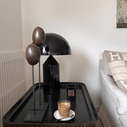 Lampe de Table Métal Lumino – Design Élégant & Éclairage Fonctionnel