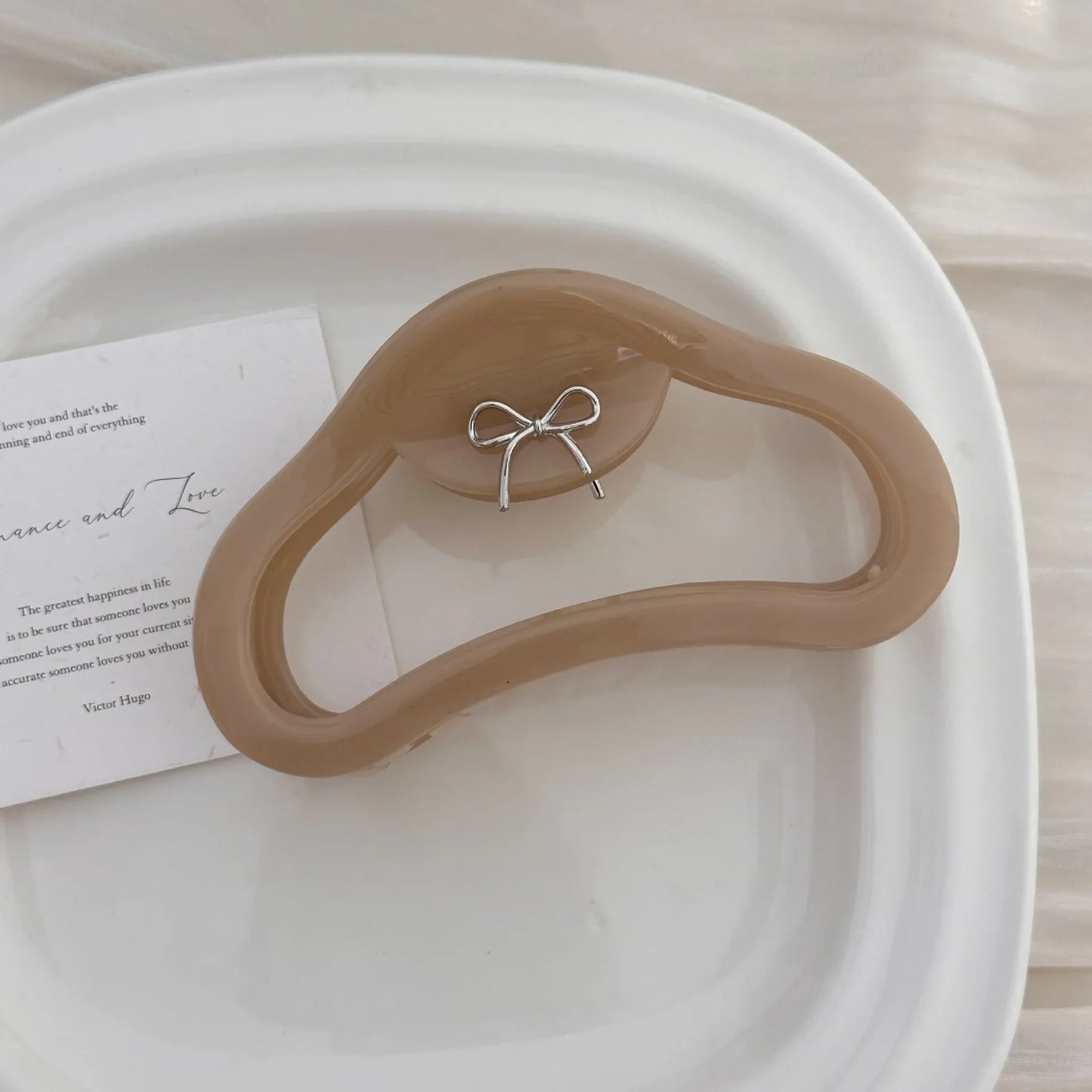 Barrette à cheveux avec petit nœud