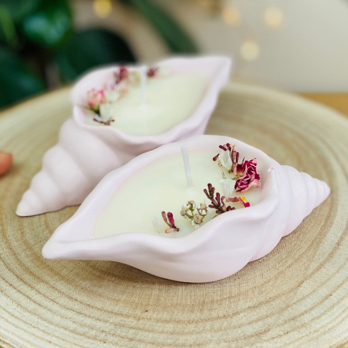 Bougie coquillage en jesmonite – Parfumée & fleurie