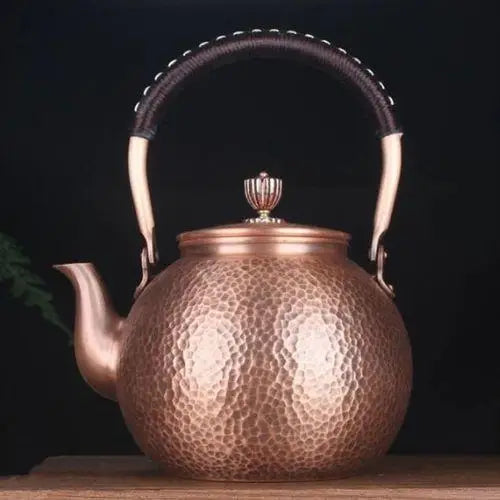 Bouilloire en cuivre forgé