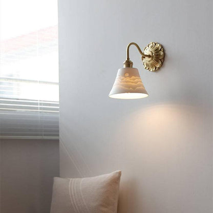 Applique Murale en Brassé et Céramique – Élégance Classique pour votre Intérieur