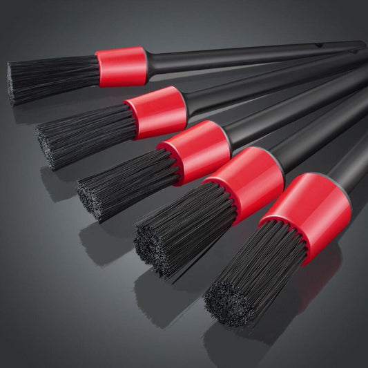 brosse-nettoyage-voiture-pinceau