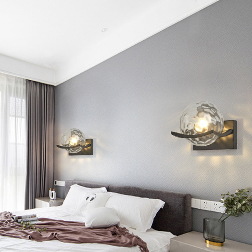 Applique Murale LED Moderne en Verre – Design Élégant et Écologique pour Salon, Chambre et Couloir