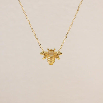 Collier pendentif abeille opale plaqué or - MonPendentif