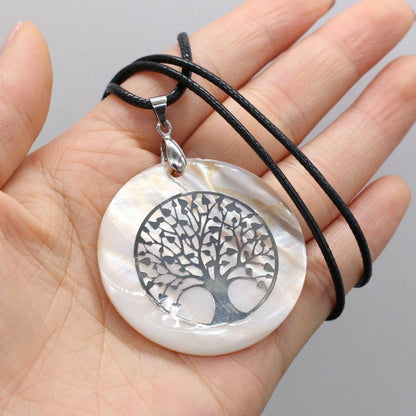 Collier pendentif arbre de vie rond nacré