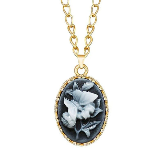 Collier pendentif camée fleur obscure plaqué or