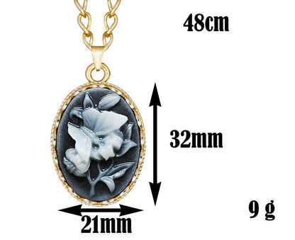 Collier pendentif camée fleur obscure plaqué or