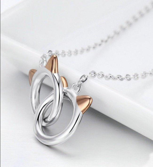 Collier pendentif chat double cercle en argent 925