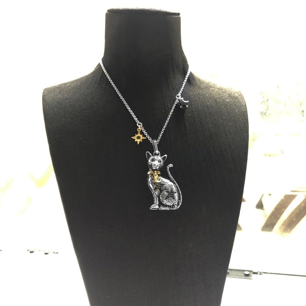 Collier pendentif chat égyptien en or 18k plaqué argent